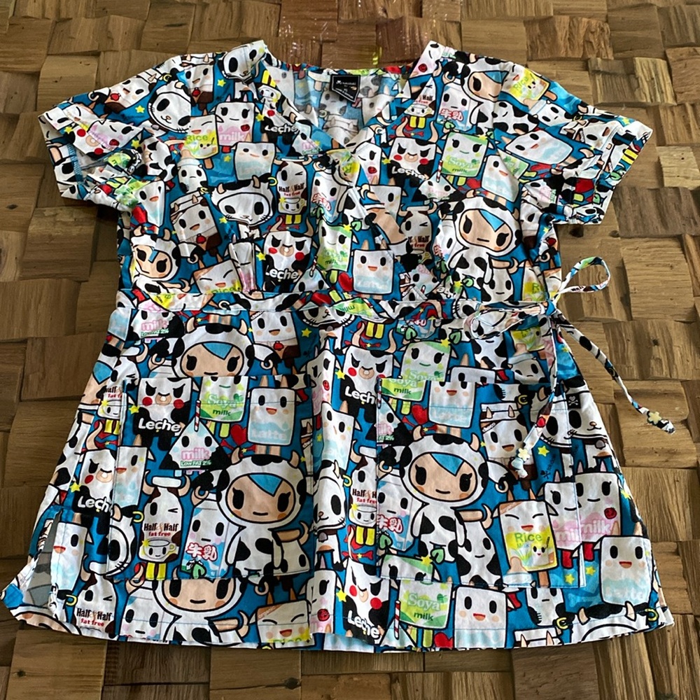 Tokidoki scrub top